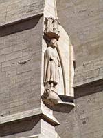 Lyon, Cathedrale Saint Jean, Facade, Statue de facade